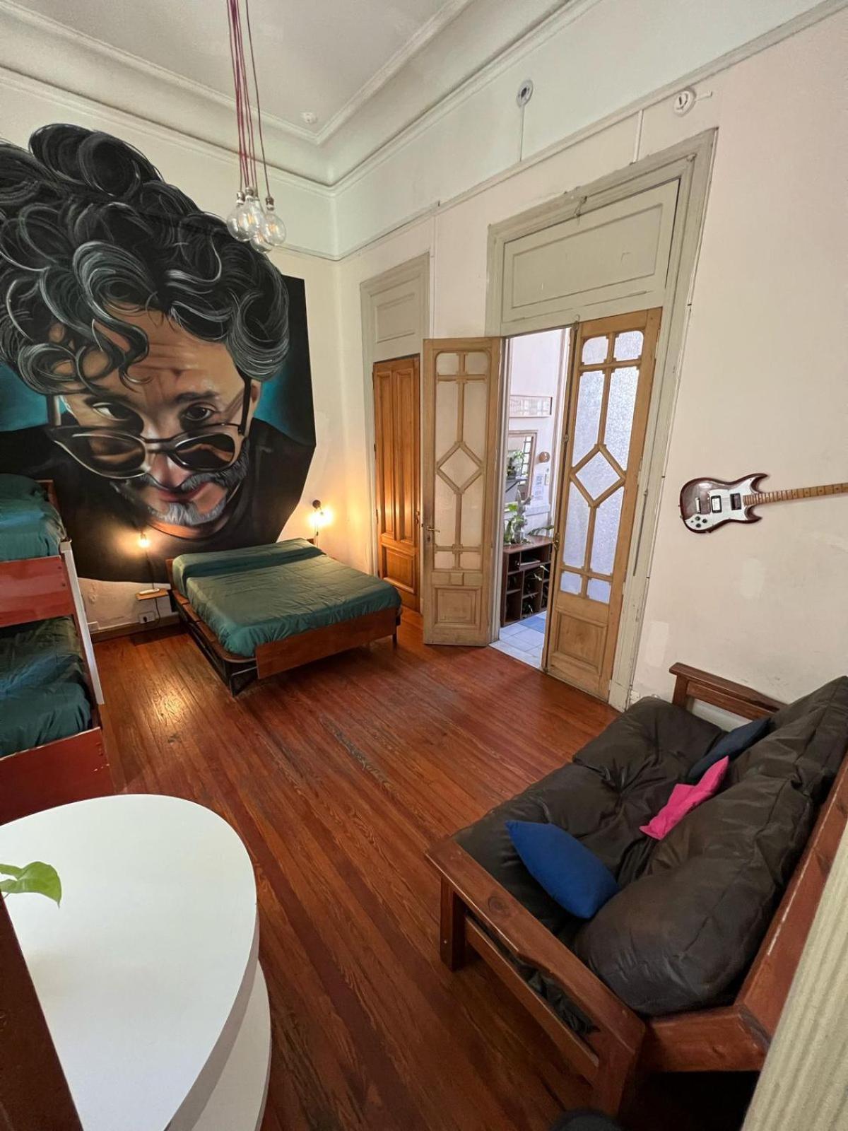 High Hostel Росарио Экстерьер фото