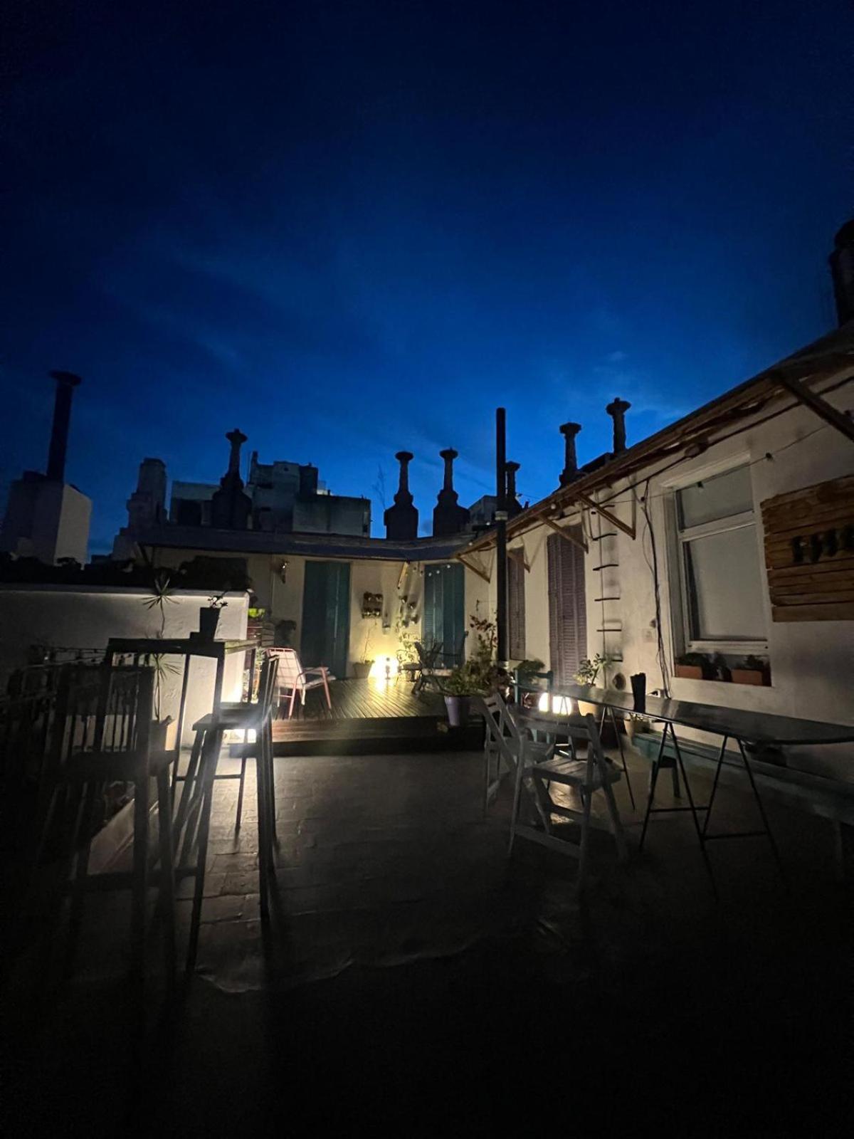 High Hostel Росарио Экстерьер фото