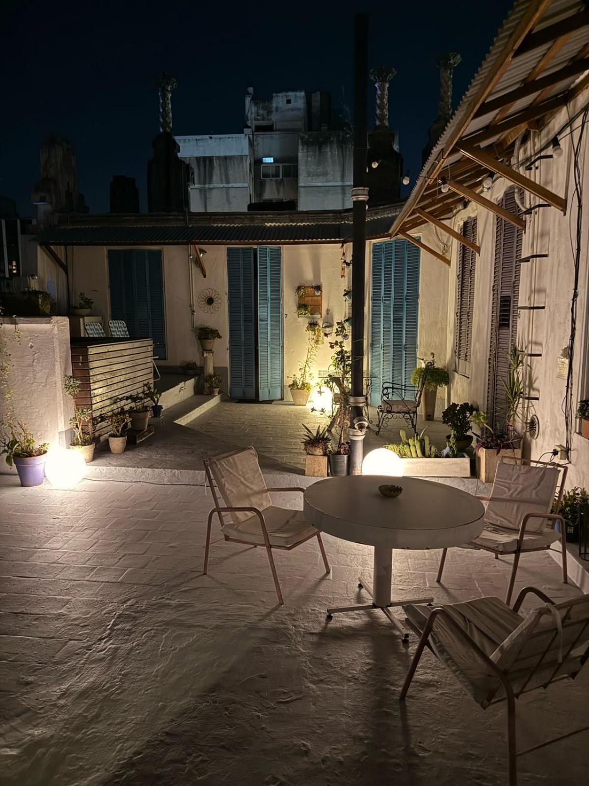 High Hostel Росарио Экстерьер фото