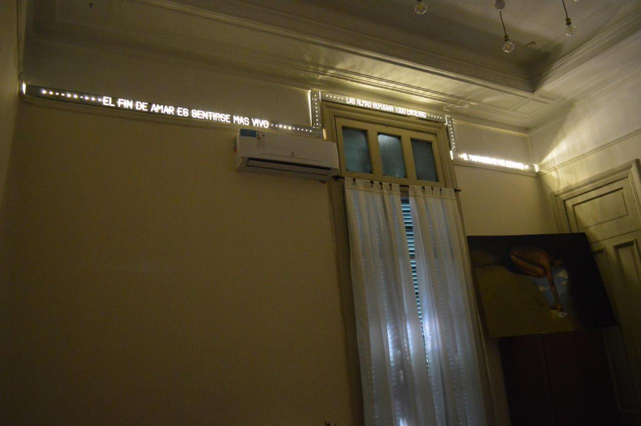 High Hostel Росарио Экстерьер фото